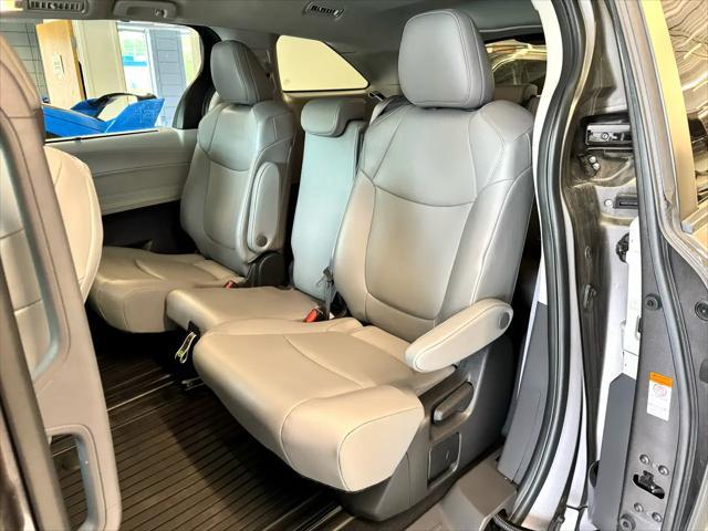 used 2022 Toyota Sienna car, priced at $32,998