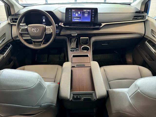 used 2022 Toyota Sienna car, priced at $32,998