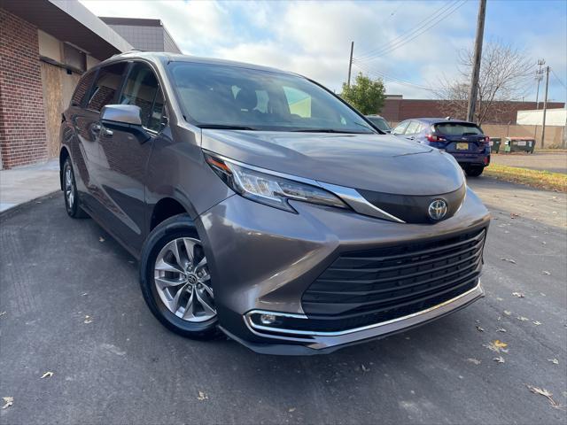 used 2022 Toyota Sienna car, priced at $33,998