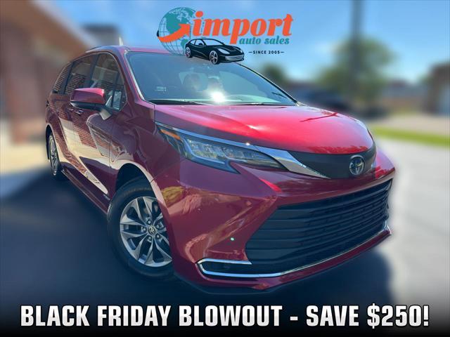 used 2021 Toyota Sienna car, priced at $29,998