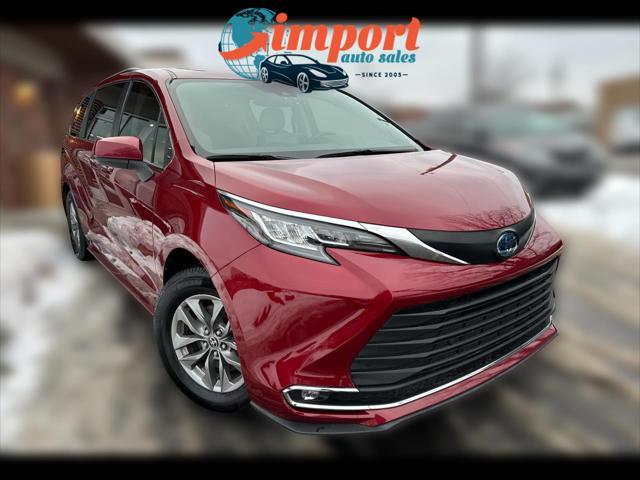 used 2022 Toyota Sienna car, priced at $29,998