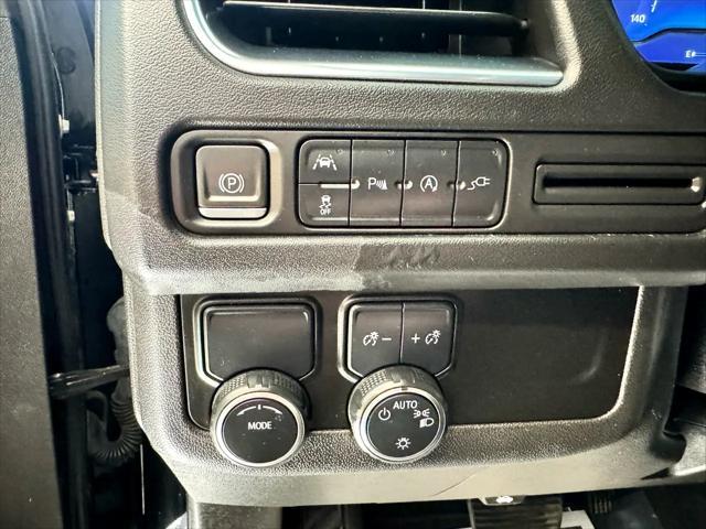 used 2022 Chevrolet Suburban car, priced at $37,900