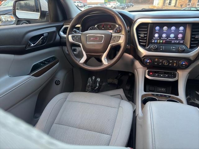 used 2023 GMC Acadia car, priced at $24,997