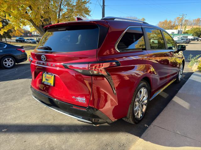 used 2024 Toyota Sienna car, priced at $43,987