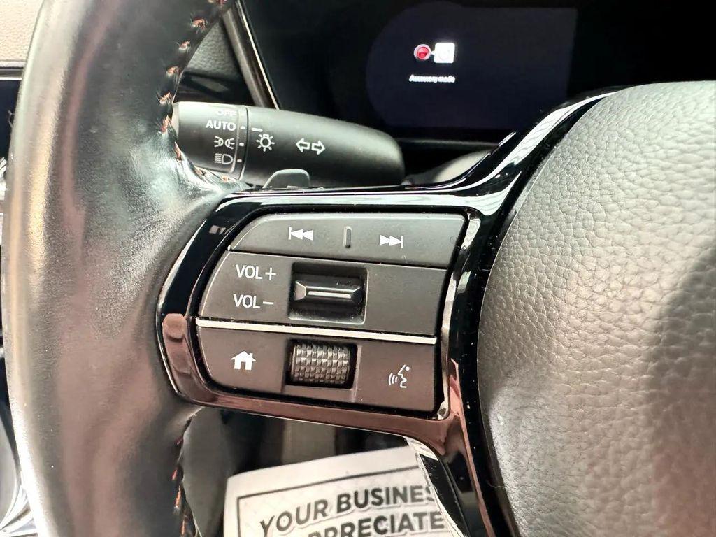 used 2023 Honda CR-V Hybrid car, priced at $29,998