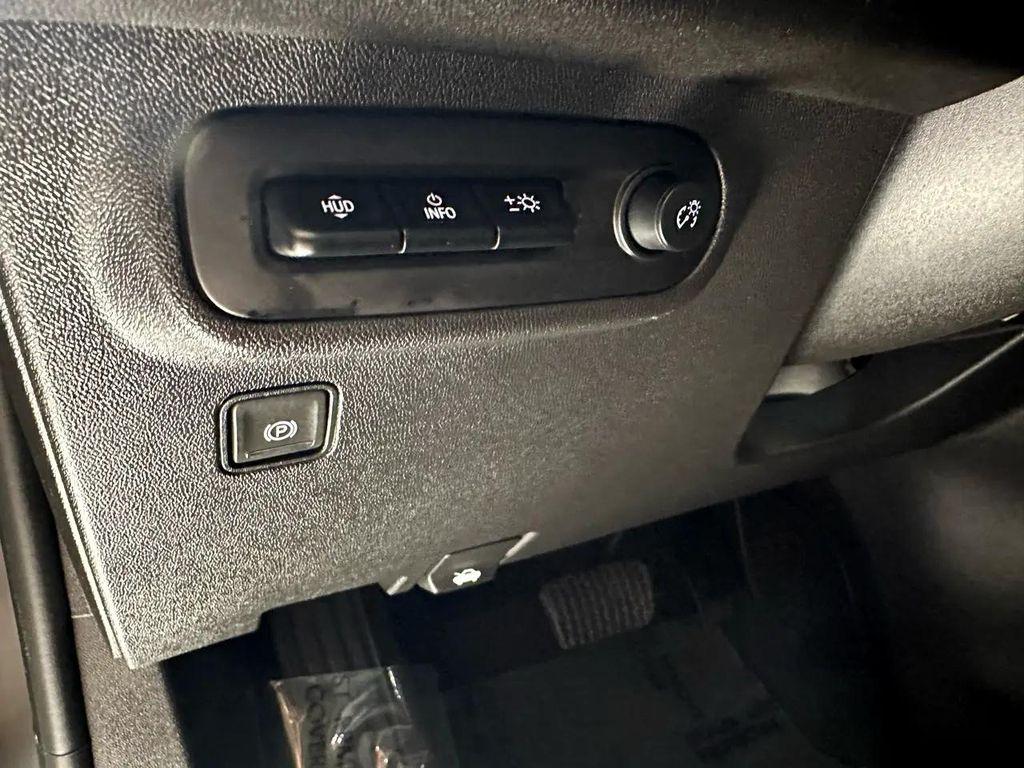 used 2024 GMC Terrain car, priced at $26,788