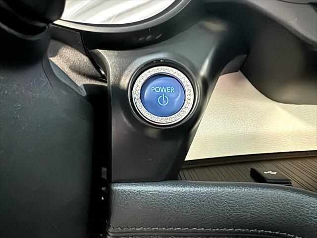 used 2021 Toyota Sienna car, priced at $31,498