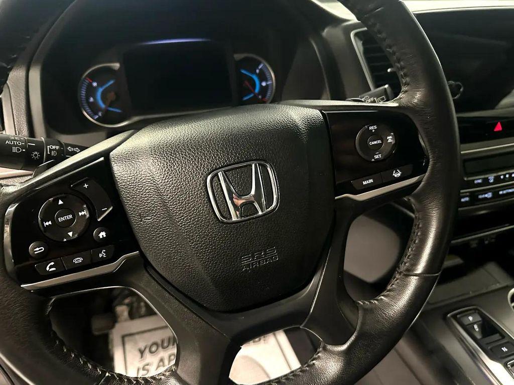 used 2021 Honda Pilot car, priced at $21,998