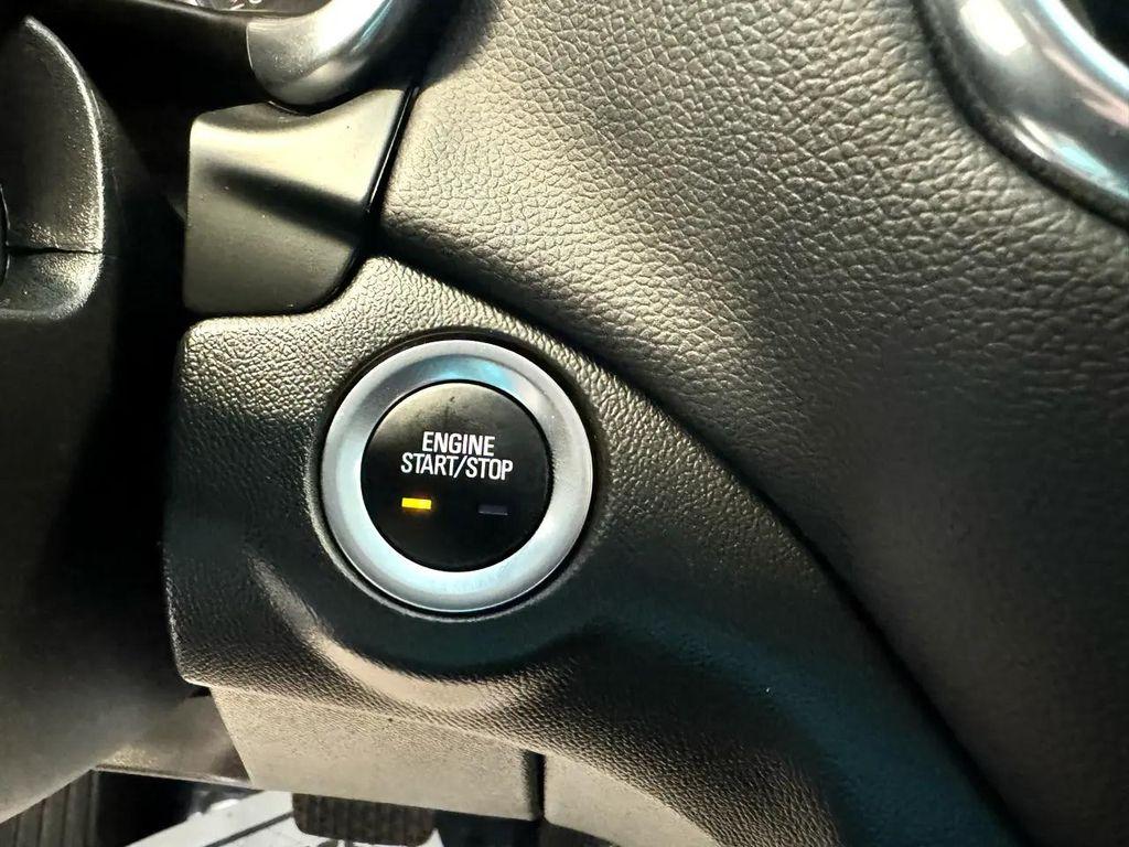used 2022 Chevrolet Equinox car, priced at $16,998