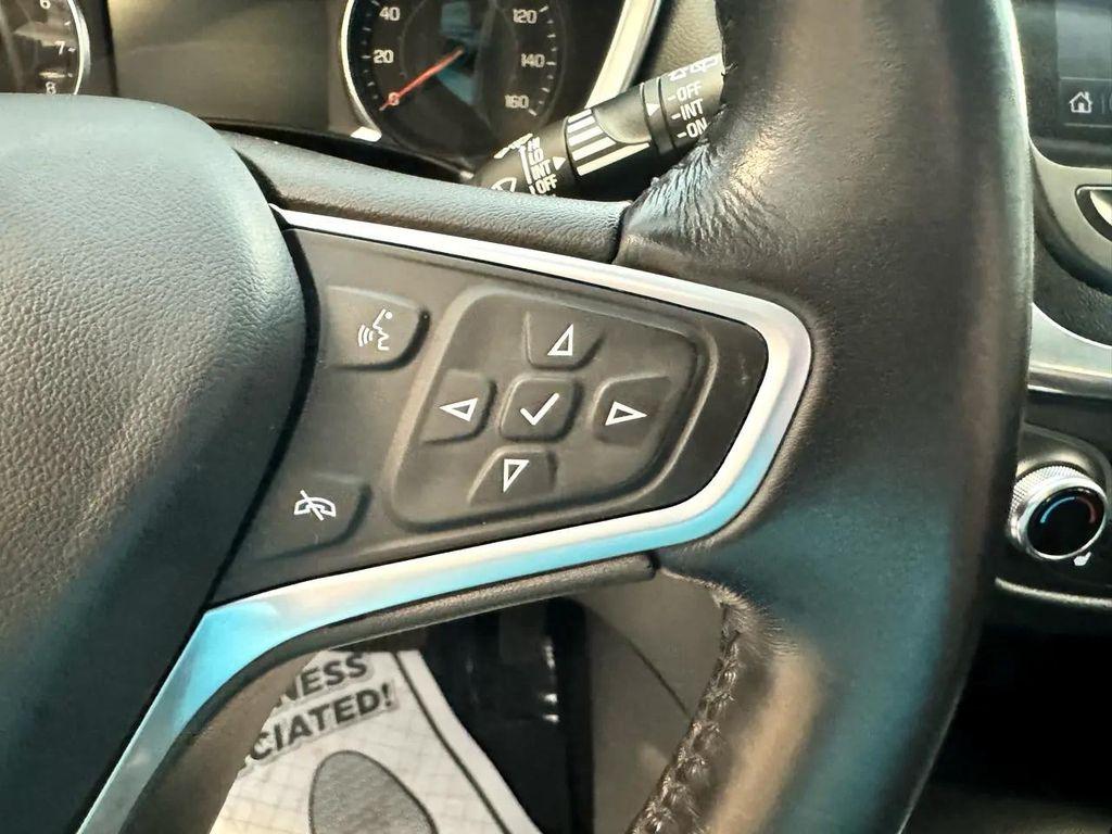 used 2022 Chevrolet Equinox car, priced at $16,998