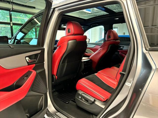 used 2023 Acura MDX car, priced at $39,998