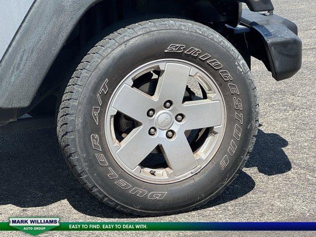 used 2013 Jeep Wrangler Unlimited car, priced at $15,982