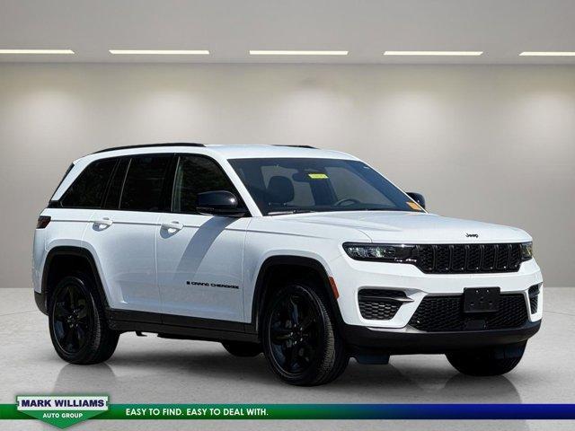 used 2024 Jeep Grand Cherokee car, priced at $34,999