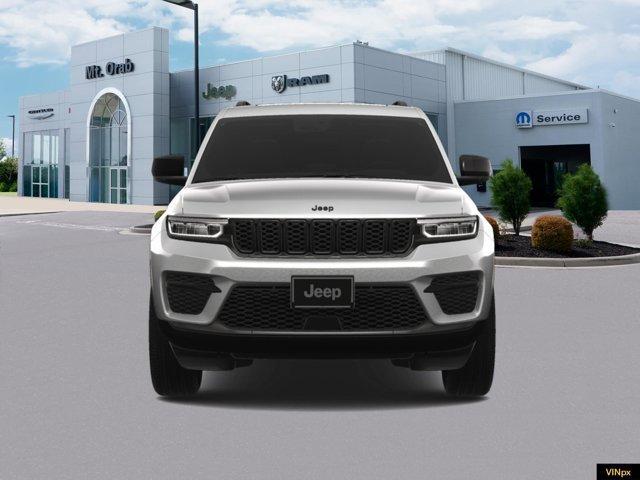 new 2025 Jeep Grand Cherokee car, priced at $49,370
