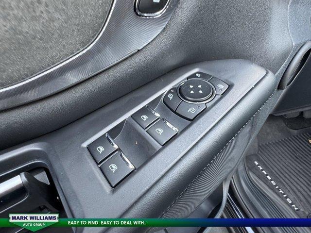 used 2025 Ford Expedition car, priced at $79,999