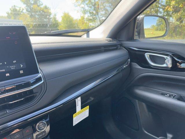 new 2026 Jeep Compass car, priced at $36,870