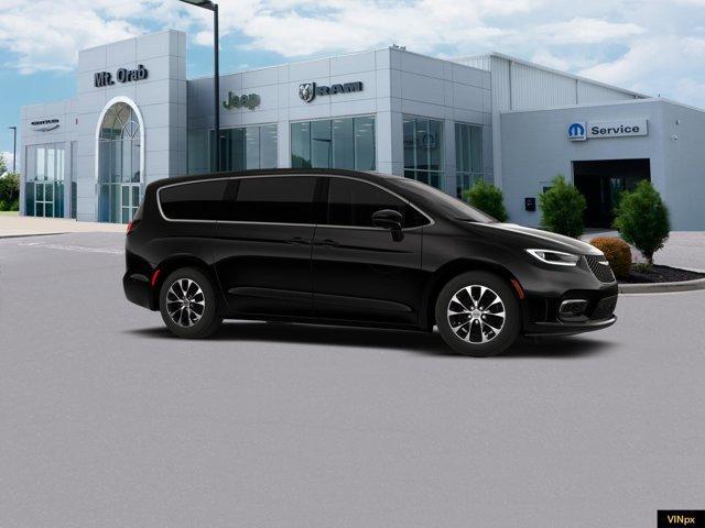 new 2026 Chrysler Pacifica car, priced at $54,805