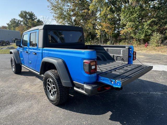 new 2025 Jeep Gladiator car, priced at $59,295