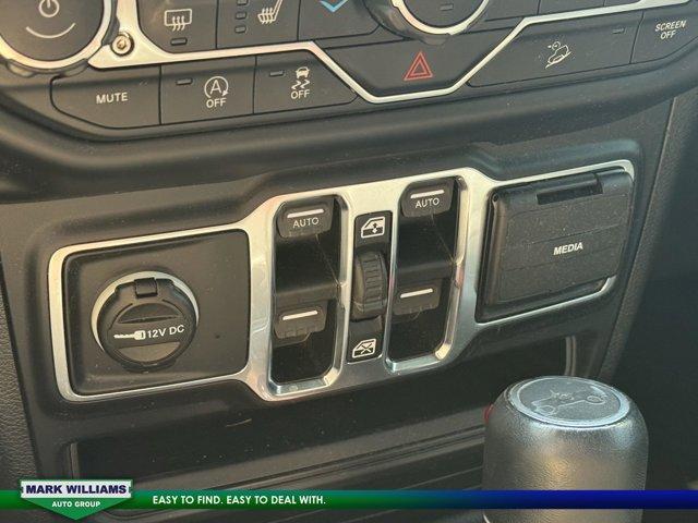 used 2019 Jeep Wrangler Unlimited car, priced at $27,833