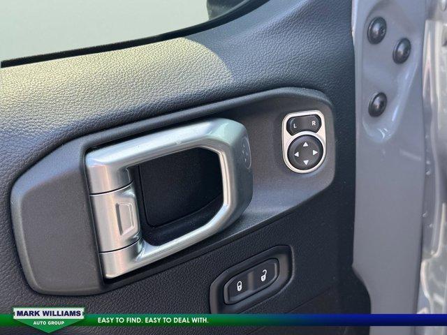 used 2019 Jeep Wrangler Unlimited car, priced at $27,833