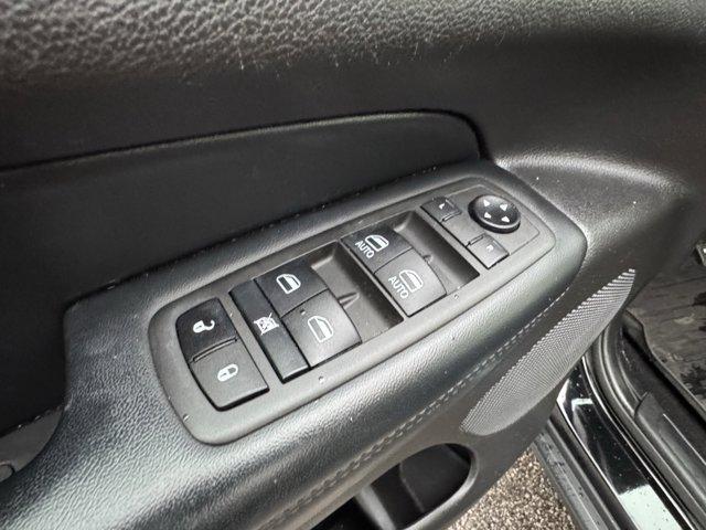 used 2021 Jeep Grand Cherokee car, priced at $20,282