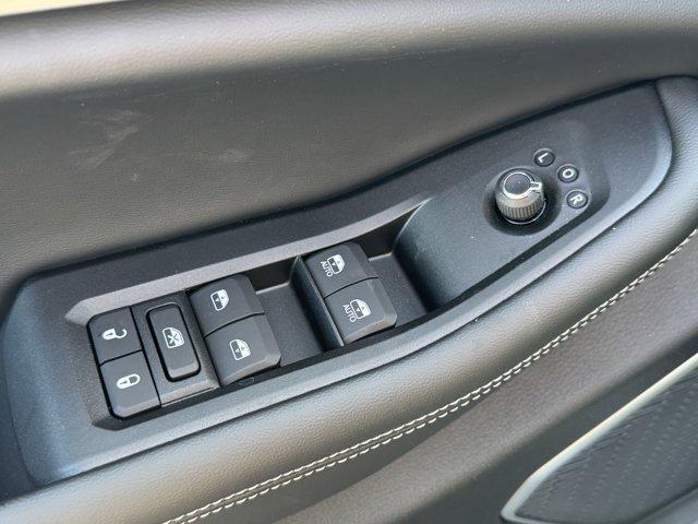 new 2025 Jeep Grand Cherokee car, priced at $58,430