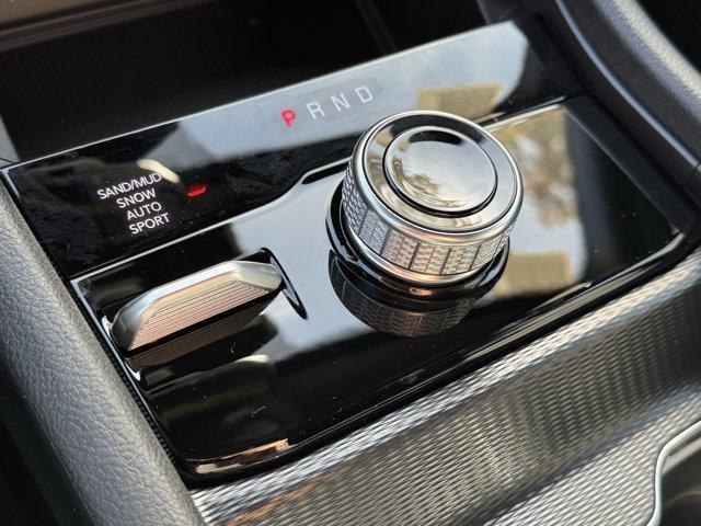 new 2025 Jeep Grand Cherokee car, priced at $58,430