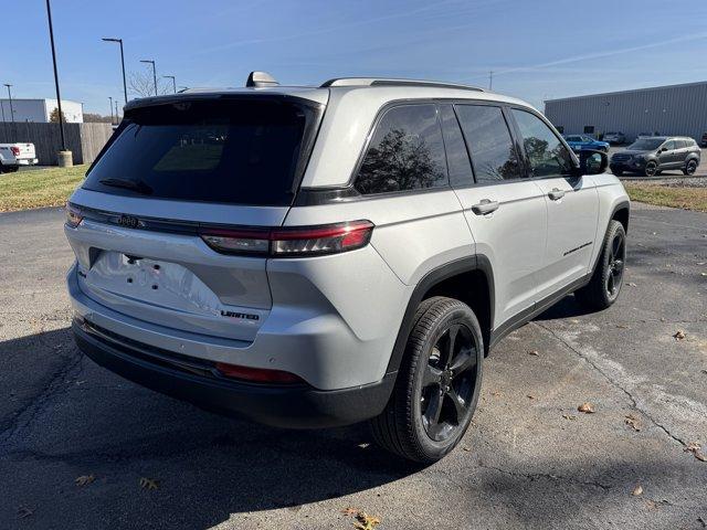 new 2025 Jeep Grand Cherokee car, priced at $58,430