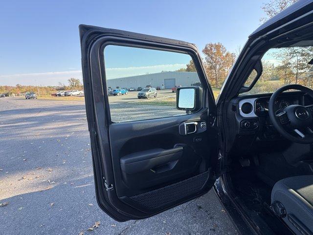 new 2026 Jeep Wrangler car, priced at $53,385