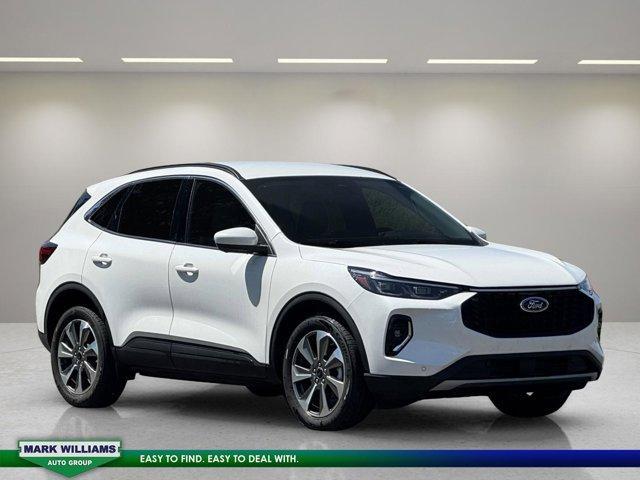 used 2023 Ford Escape car, priced at $27,312
