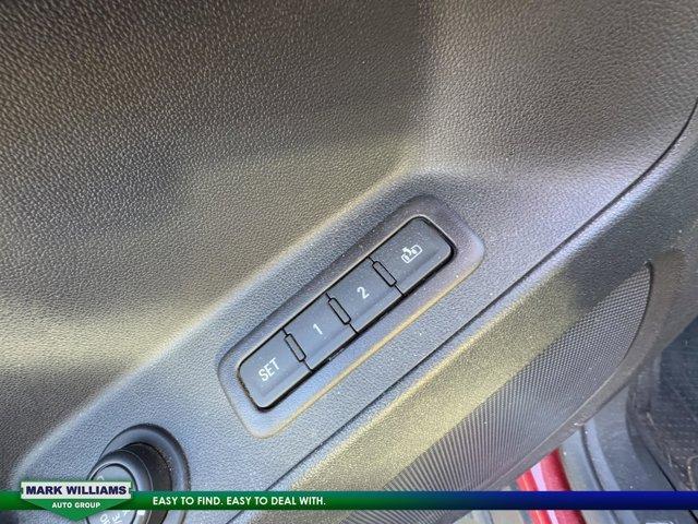 used 2020 Chevrolet Equinox car, priced at $21,881