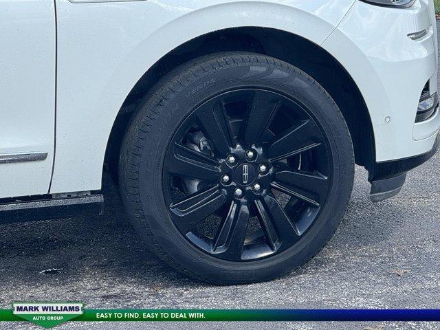 used 2022 Lincoln Navigator car, priced at $56,057