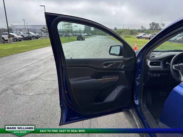 used 2023 GMC Acadia car, priced at $25,900