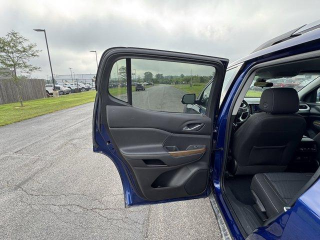 used 2023 GMC Acadia car, priced at $25,900