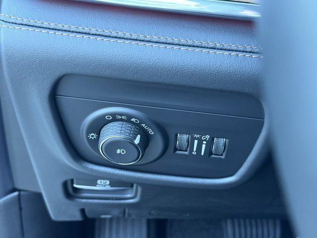 new 2025 Jeep Grand Cherokee car, priced at $67,965