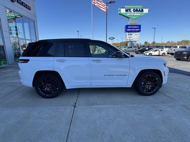 new 2025 Jeep Grand Cherokee car, priced at $67,965