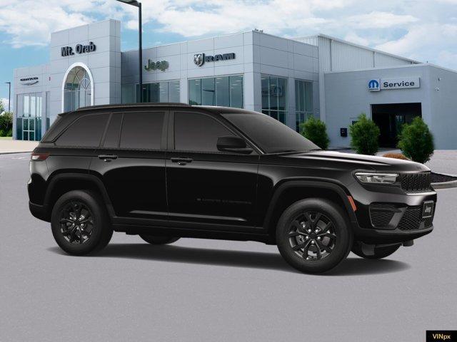 new 2025 Jeep Grand Cherokee car, priced at $46,730