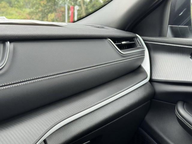 new 2025 Jeep Grand Cherokee car, priced at $44,170