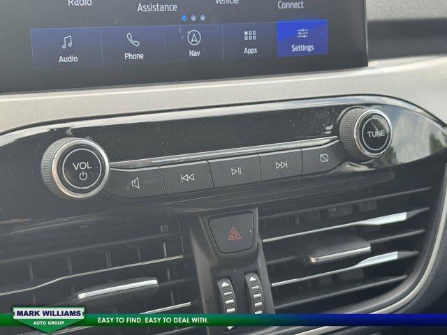 used 2022 Ford Escape car, priced at $25,429