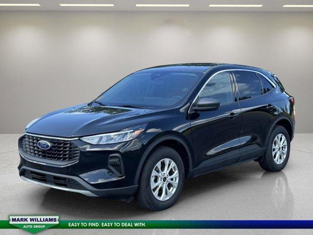 used 2023 Ford Escape car, priced at $27,494