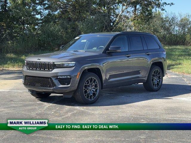 new 2025 Jeep Grand Cherokee car, priced at $68,560