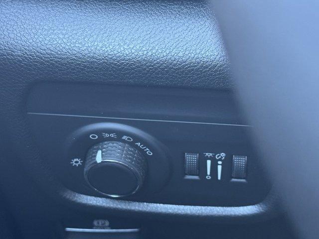 new 2025 Jeep Grand Cherokee car, priced at $48,775