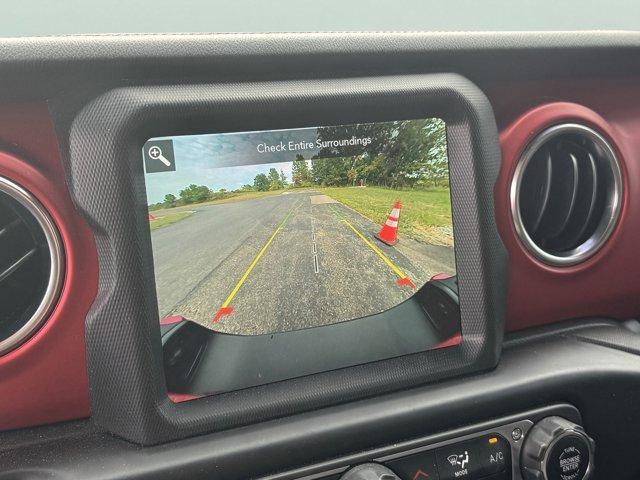 used 2022 Jeep Gladiator car, priced at $40,432