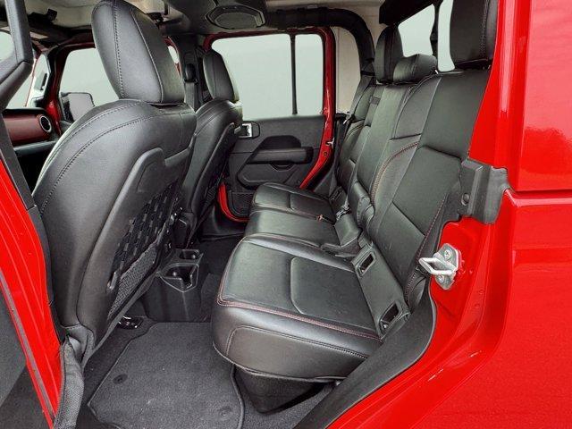 used 2022 Jeep Gladiator car, priced at $40,432