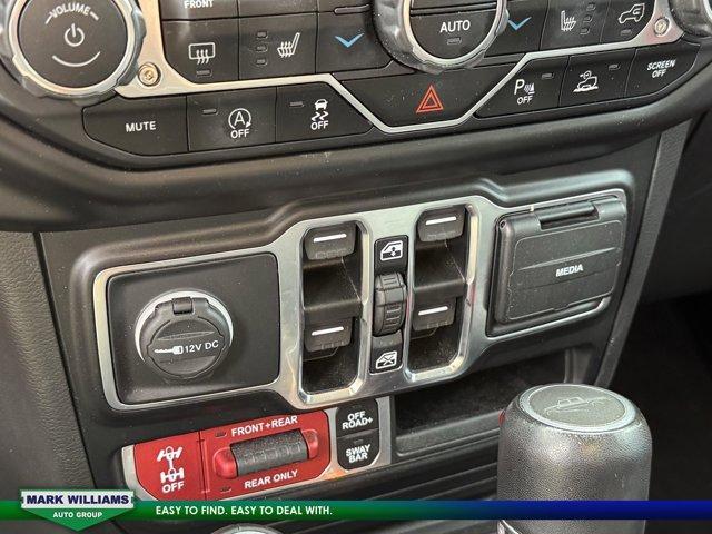 used 2022 Jeep Gladiator car, priced at $40,432