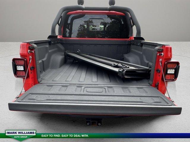 used 2022 Jeep Gladiator car, priced at $40,432