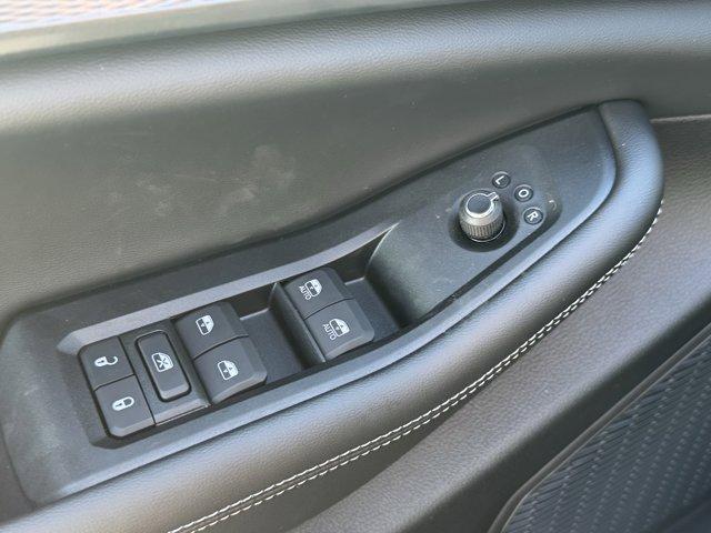 new 2025 Jeep Grand Cherokee car, priced at $48,800