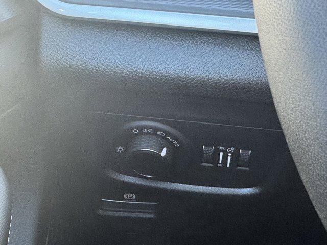 new 2025 Jeep Grand Cherokee car, priced at $48,800