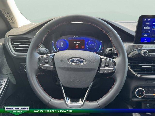used 2022 Ford Escape car, priced at $23,995