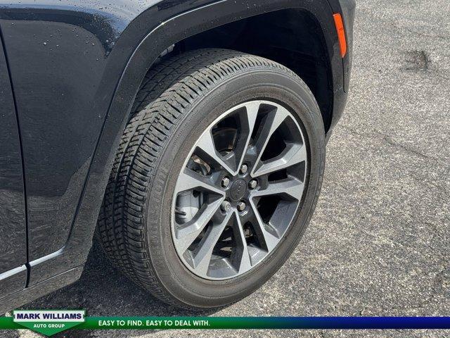 used 2023 Jeep Grand Cherokee car, priced at $38,799